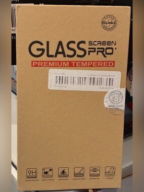 Package of 3 GLASS ScreenProtector  for the iPhone 7, iPhone 8, iPhone SE